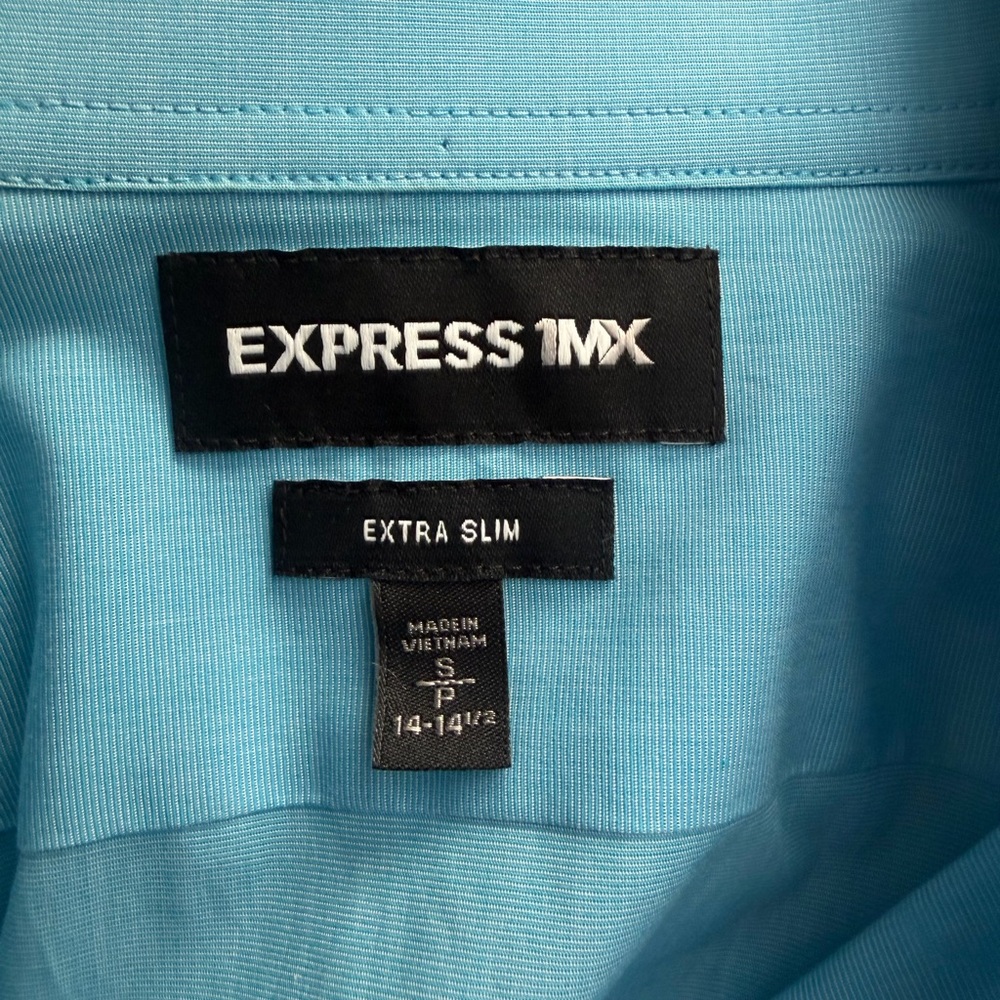 Express Men's Sky Blue Dress Shirt - Picture 2 of 3